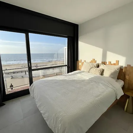 Panoramic Seaview With Free Private Garage Apartment
